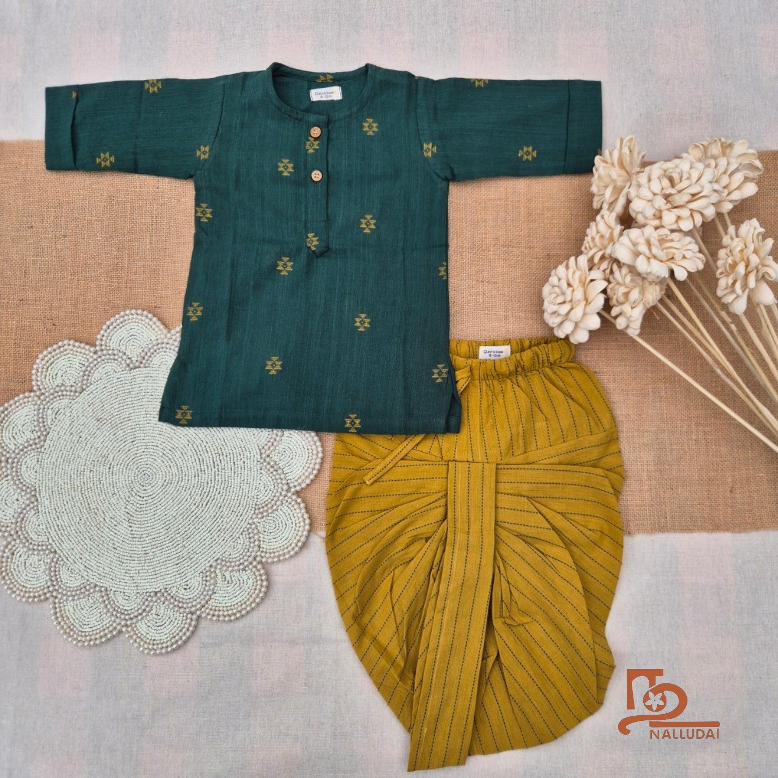 Emerald Grove Handloom Dhoti  set