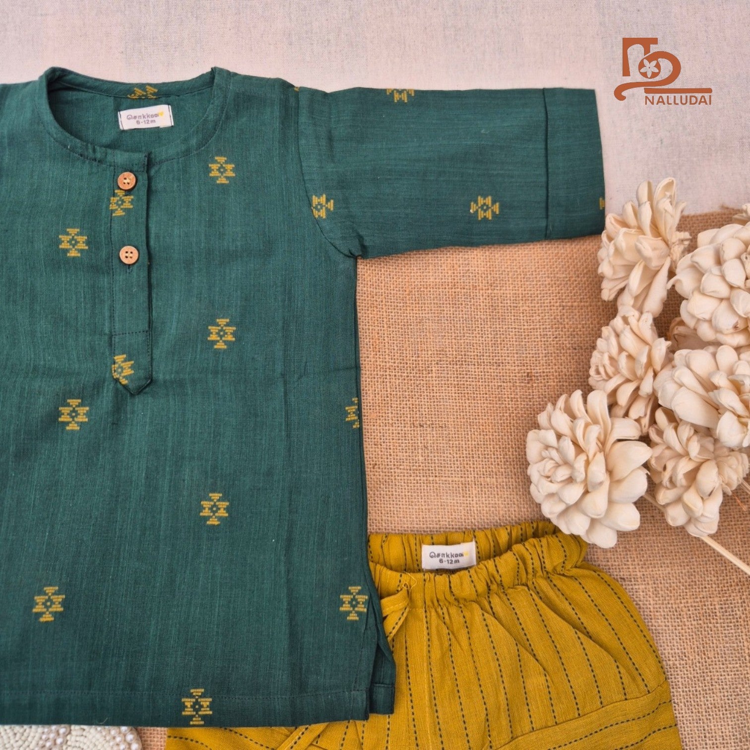 Emerald Grove Handloom Dhoti  set