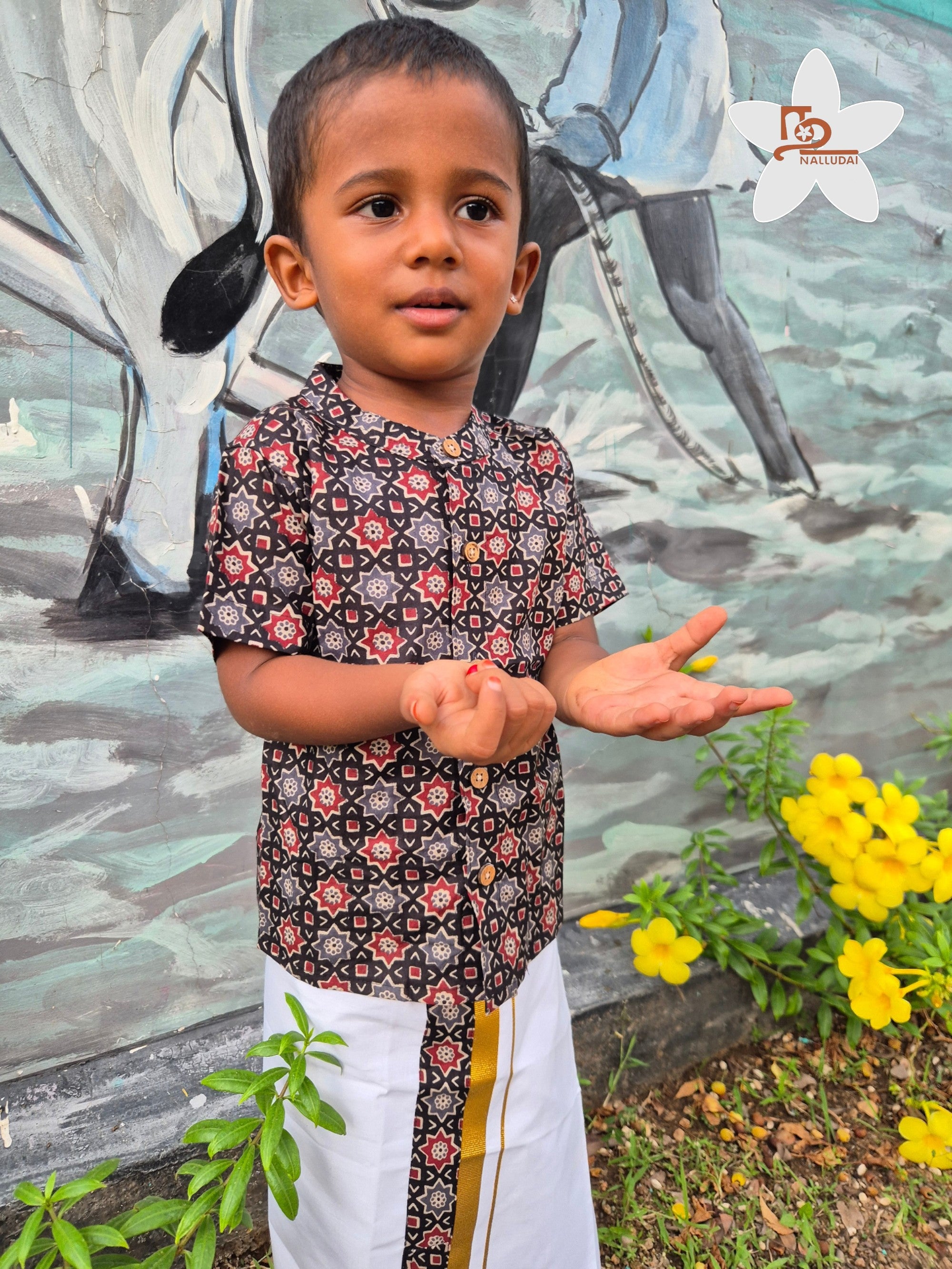 Black Heritage Geometric Mandarin Collar Shirt with Veshti