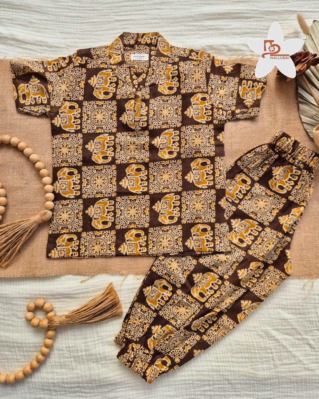 Brown Elephant Trail Jogger set